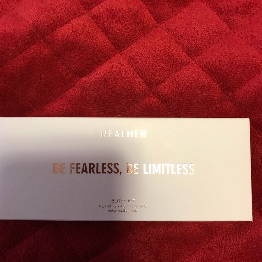 🆕 RealHer Be Fearless Be Limitless trio Blushes